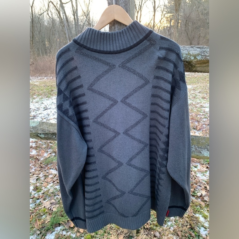South Pole vintage Men's knit Charcoal & Black zigzag mock neck Sweater XL Y2k